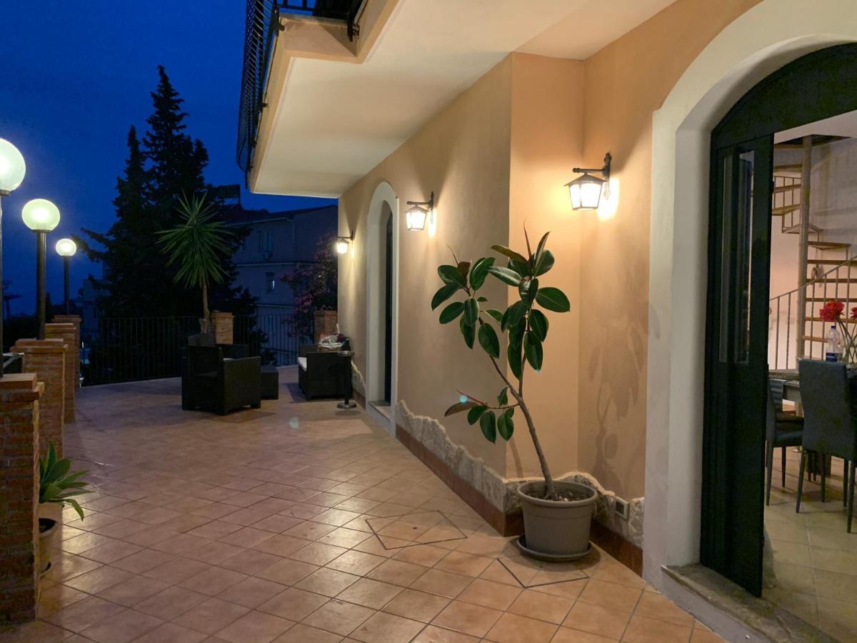 Mimma Villa *
